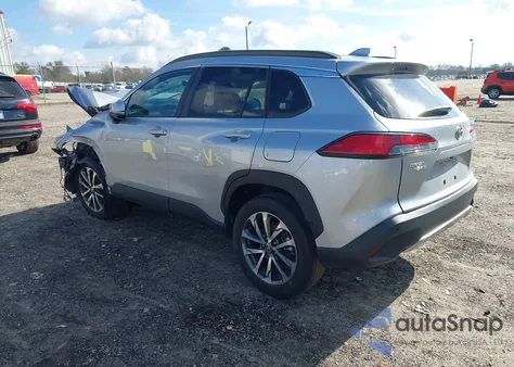 2023 Toyota Corolla Cross Xle z USA, uszkodzony, nr VIN 7MUDAAAGXPV046545